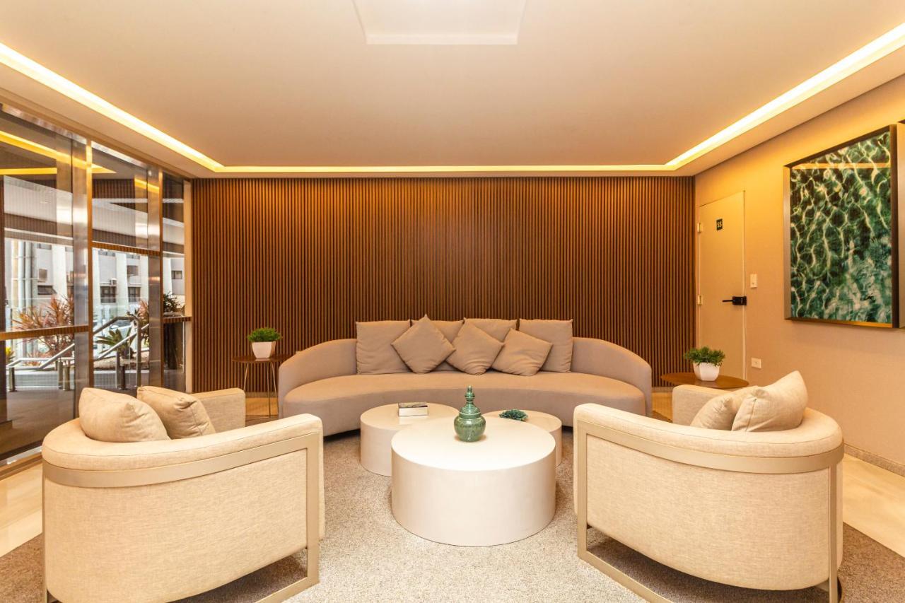 100m PRAIA do BOQUEIRÃO e CENTRO - Vista MAR - Varanda GOURMET com CHURRASQUEIRA privativa - AR CONDICIONADO em todos os ambientes - Wi-Fi 250 Mbps - Acomoda até 6 pessoas - Pet Friendly Praia Grande  Extérieur photo